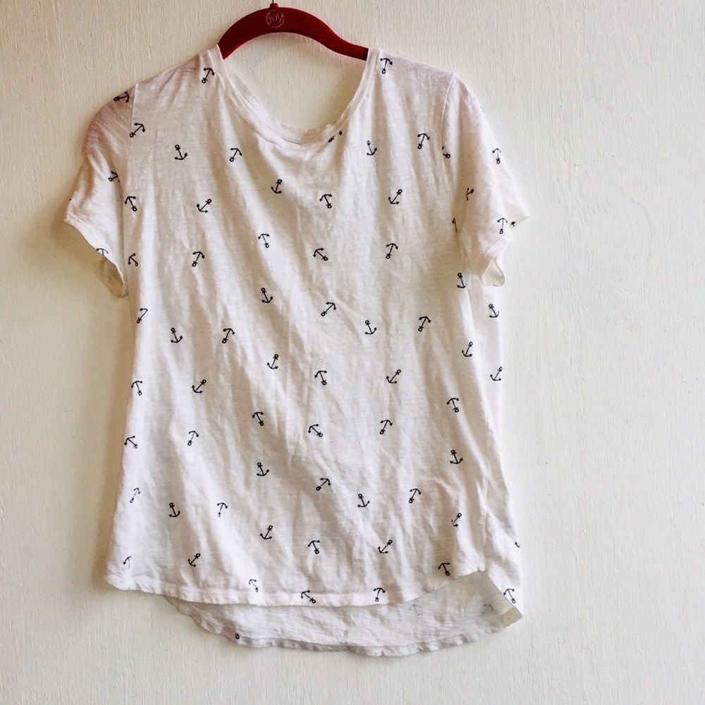Old Navy Anchor T shirt